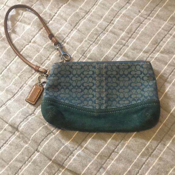 Wristlet - Picture 1 of 3